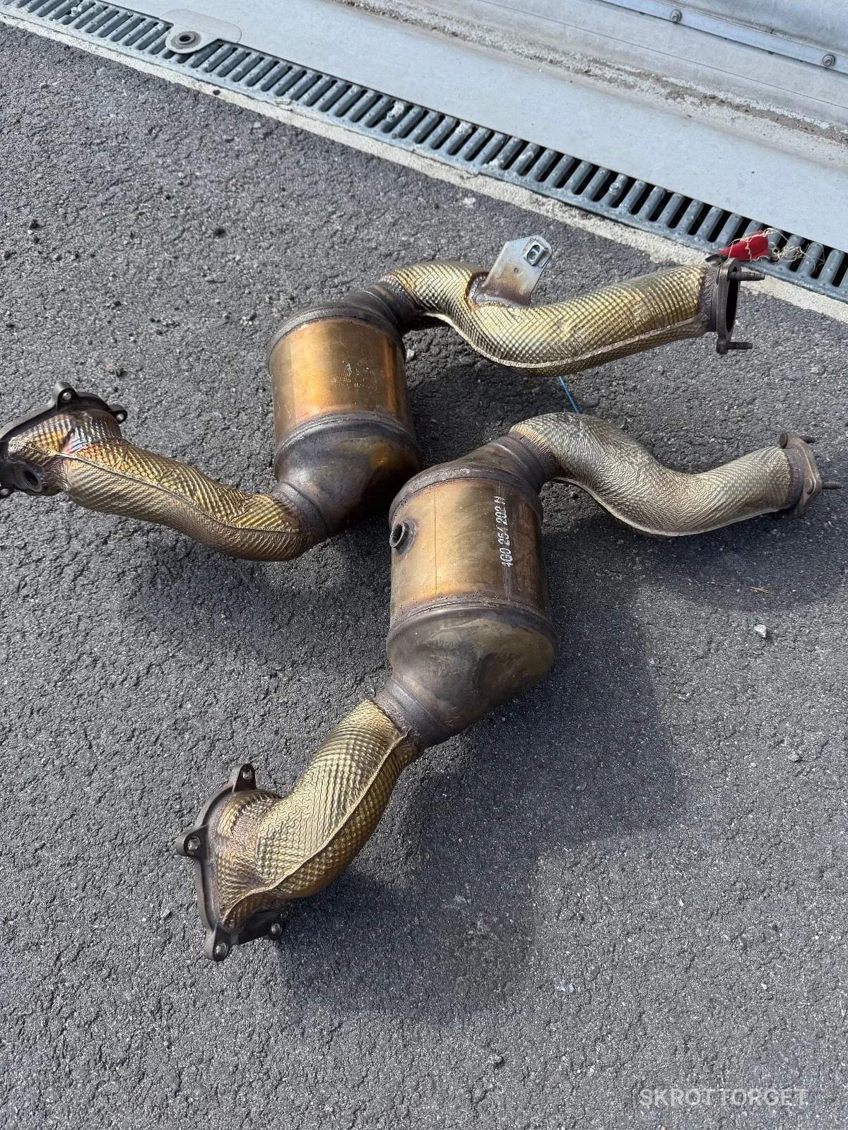 Bensinkatalysator